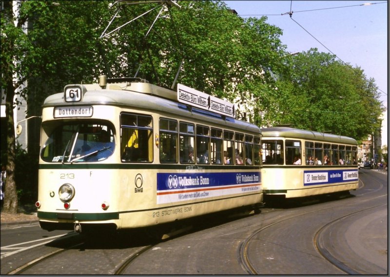 Postkarte Bonn - Großraumtriebwagen 213
