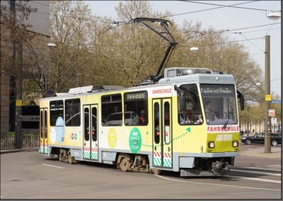 Postkarte Magdeburg - T6A2-mod Großraumtriebwagen (Fahrschulwagen) 701 (2)