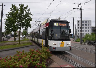 Postkarte Antwerpen (Belgien) - HERMELIJN Niederflur-Gelenktriebwagen 7227