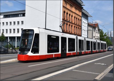 Postkarte Halle (Saale) - MGT-XL Niederflur-Gelenktriebwagen 853