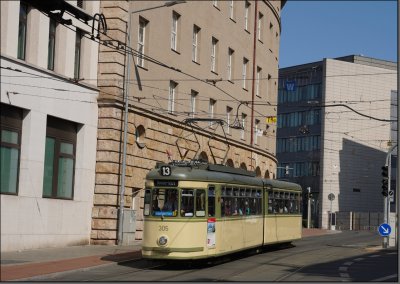 Postkarte Nürnberg - Historischer GT6 Gelenktriebwagen 305