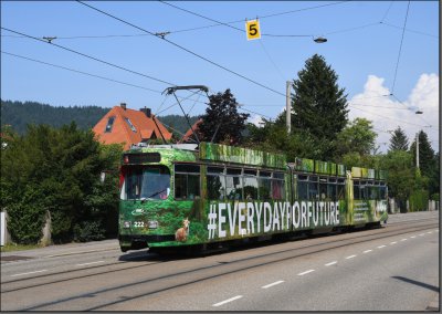 Postkarte Freiburg i. Br. - GT8-N Gelenktriebwagen 222 (2)