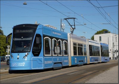 Postkarte München - AVENIO T4.8 Niederflur-Gelenktriebwagen 2559