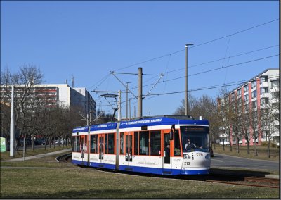 Postkarte Gera - NGT8G Niederflur-Gelenktriebwagen 213